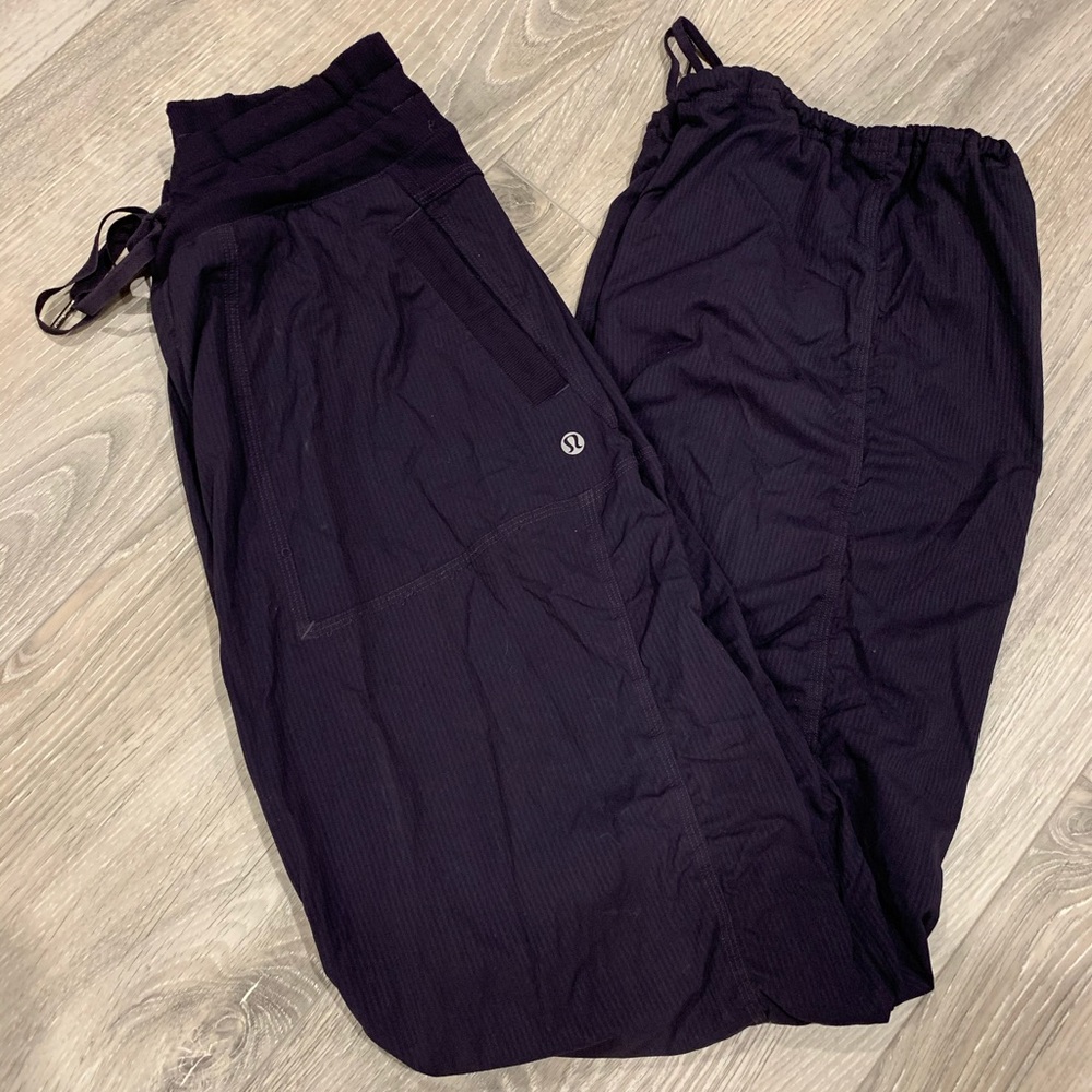 Lululemon studio pant